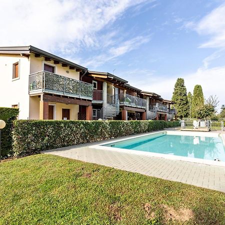 Residence La Corte Near Gardaland Castelnuovo del Garda Zewnętrze zdjęcie