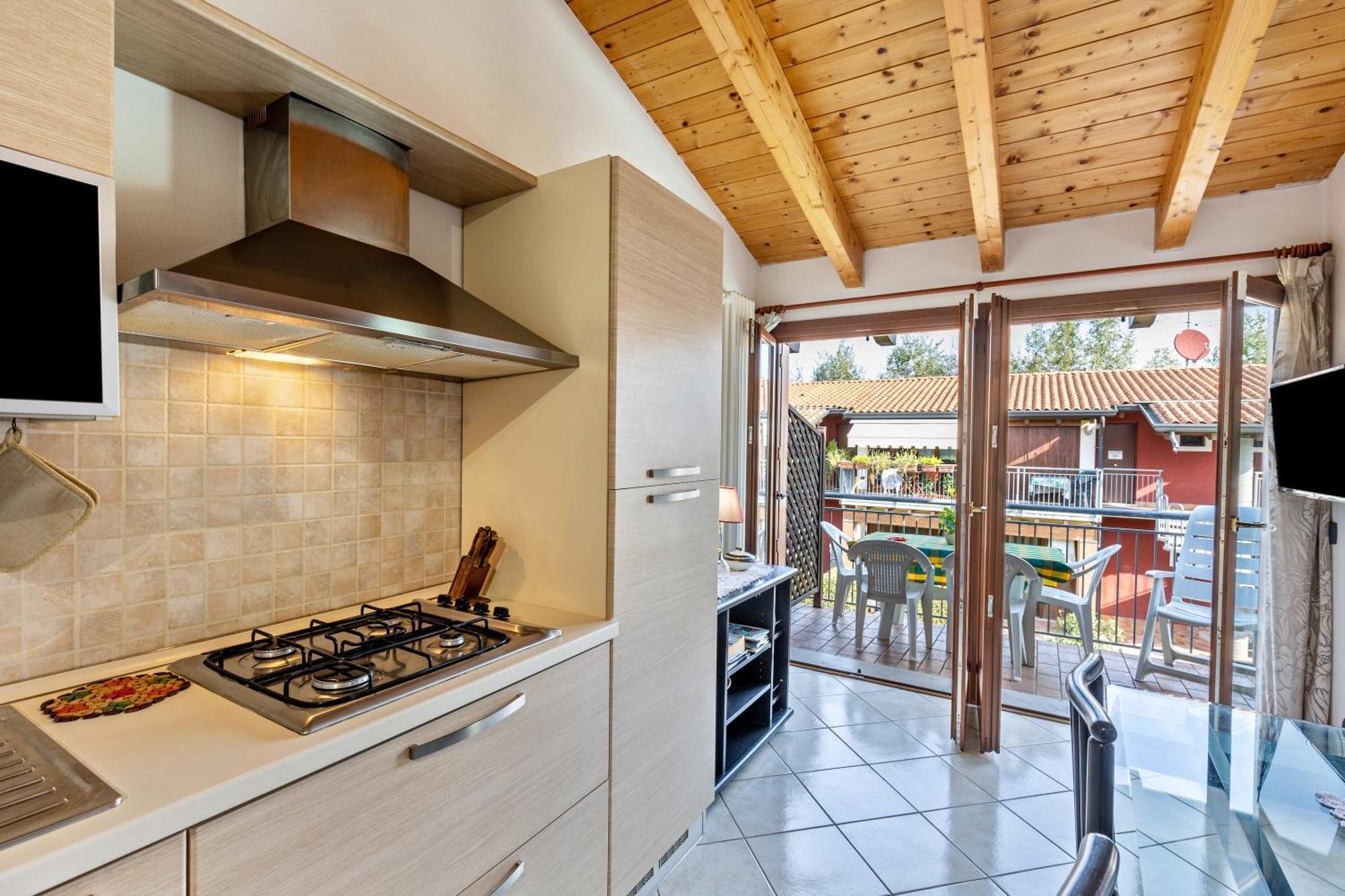 Residence La Corte Near Gardaland Castelnuovo del Garda Zewnętrze zdjęcie