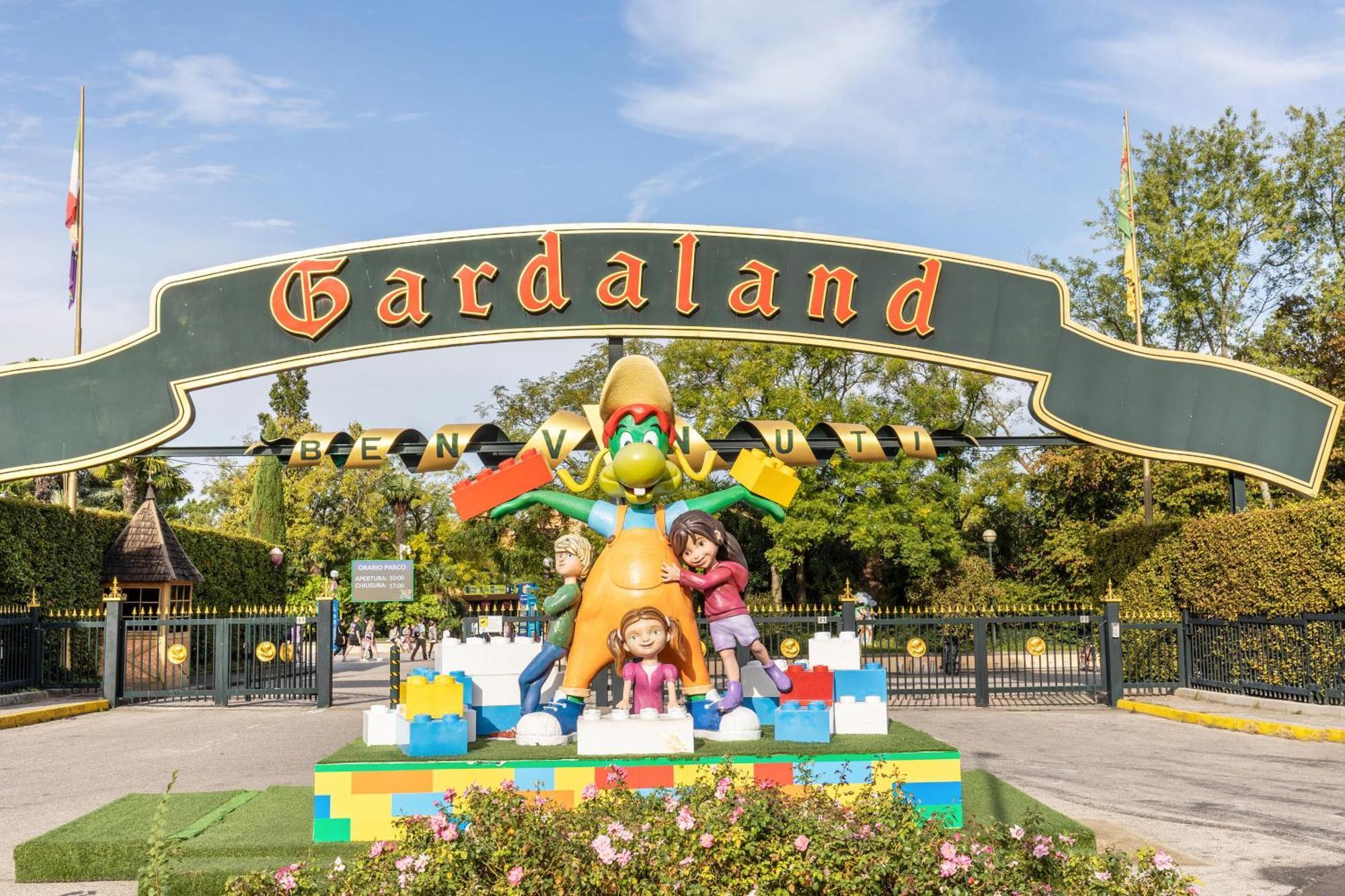 Residence La Corte Near Gardaland Castelnuovo del Garda Zewnętrze zdjęcie