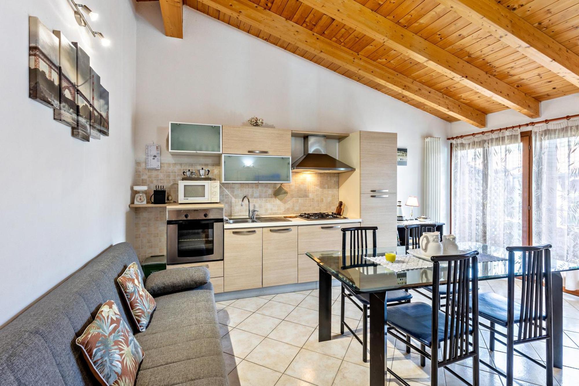 Residence La Corte Near Gardaland Castelnuovo del Garda Zewnętrze zdjęcie